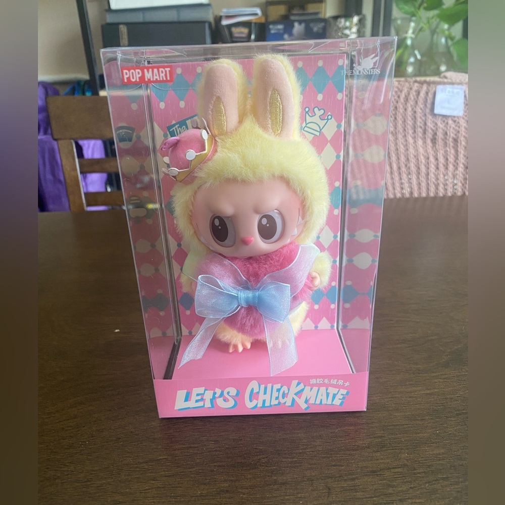 SOLD Labubu - Let’s checkmate queen